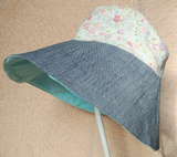 Wide Brim Summer Sun Hat with or without Ponytail Opening (Small Floral Print) Hand-Made Hat 馬尾辮子或髮髻專用太陽帽/遮陽帽/防曬帽 (粉色碎花圖案)